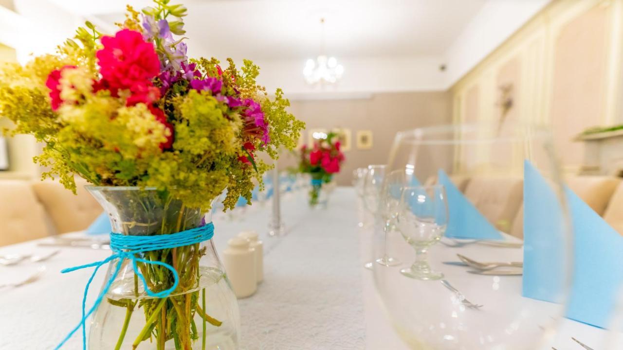 Resovia Residence Hotel*** Rzeszów Εξωτερικό φωτογραφία